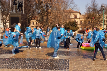 pierwsze minuty wodnej bitwy - nie ma wygranych