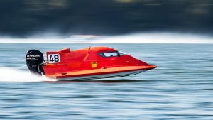 F1H2O bolid
